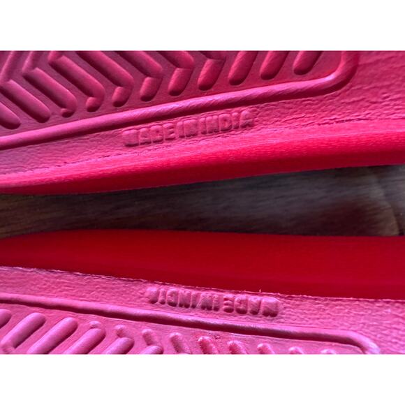 Adidas Adilette Comfort Slides Red White Men’s Size 13 FY7815 - Picture 9 of 9